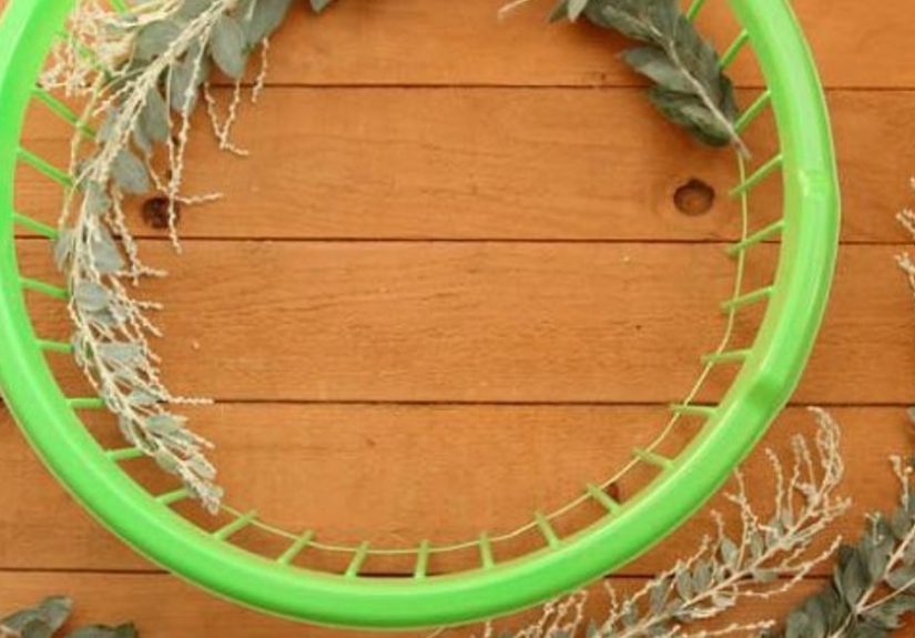 31 Ways to Make A Gorgeous Wreath For Your Front Door