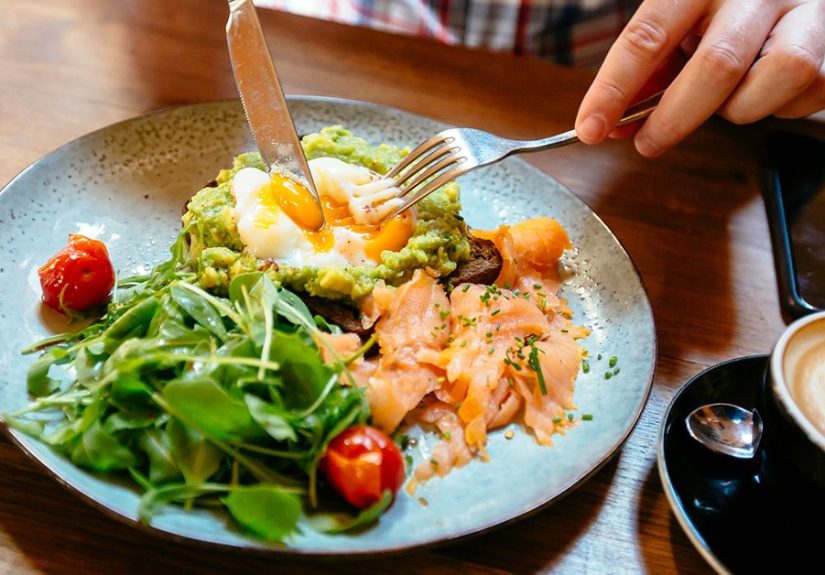 8-Hour Time-Restricted Eating Program Led to Significant Weight Loss