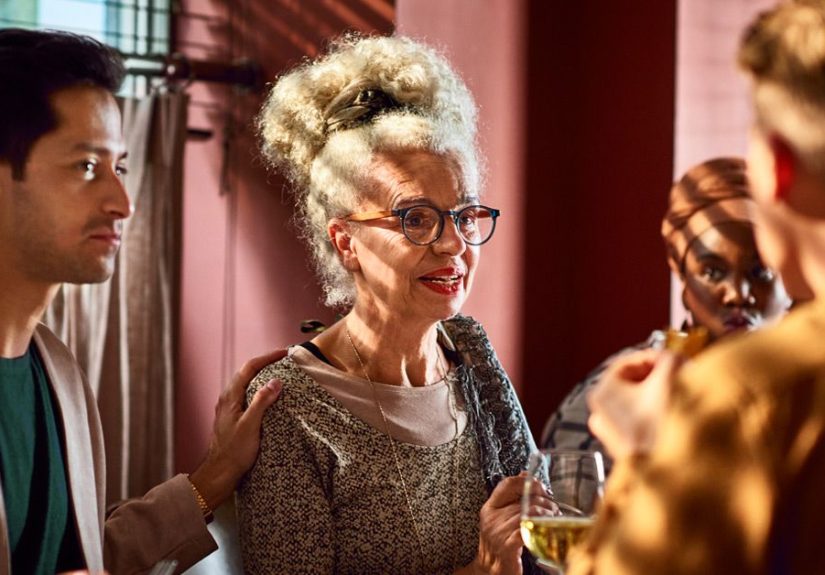 How to Share Your Early Onset Alzheimer's Diagnosis with Loved Ones