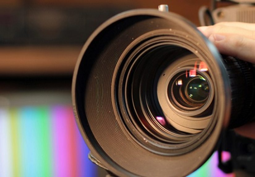 10 Depressing Things You Learn Working In Entertainment News