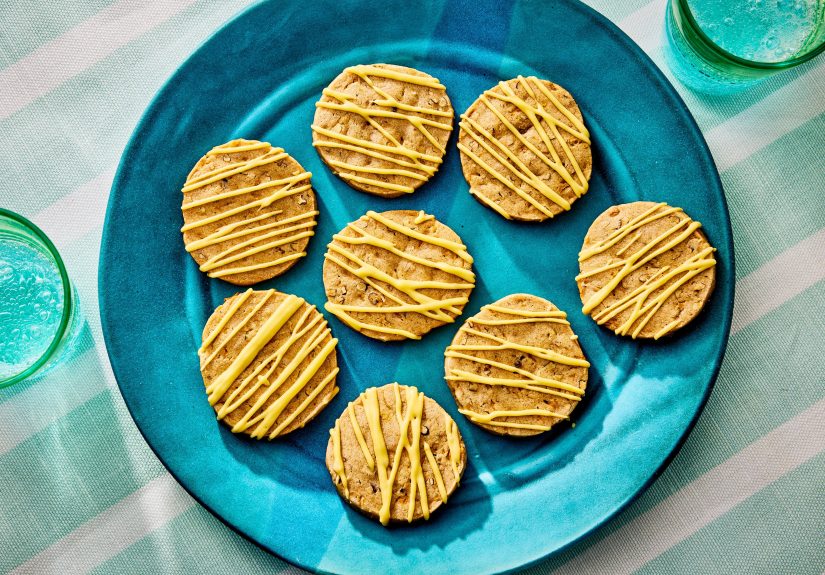 Carrot Cake Shortbread Cookies Recipe