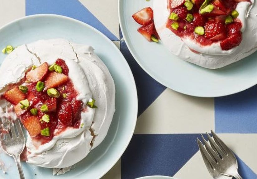 How to Make Meringues with Strawberry-Rhubarb Compote - Best Meringues with Strawberry-Rhubarb Compote Recipe