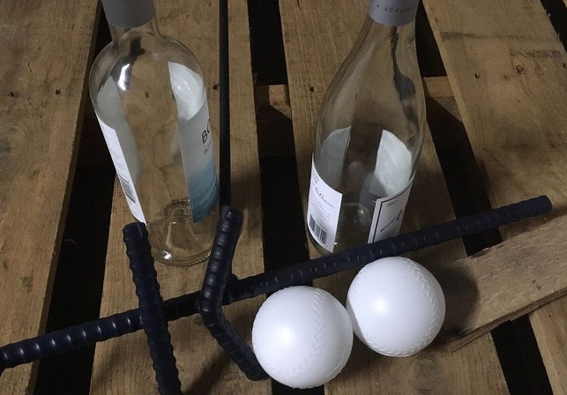 Painting Clear Wine Bottles for Outdoor Sculptures