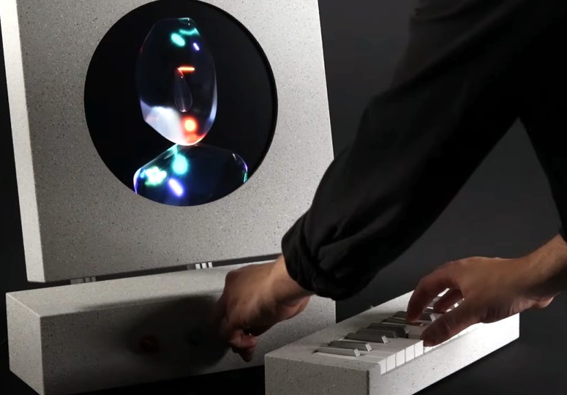 Synth And Visualizer Combo Has Retrocomputing Vibe