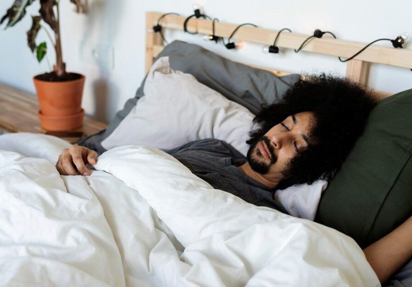 The Psychology Behind Your Sex Dreams: 6 Things to Know