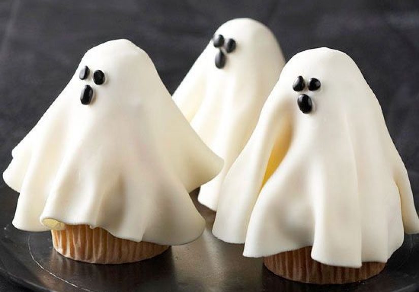 13 Halloween Snacks for Kids to Fright and Delight