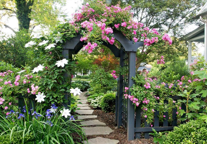 20 Garden Arbor Ideas for a Magical Outdoor Space