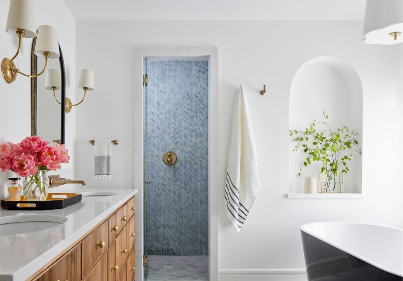 49 Stunning Shower Tile Ideas for a Standout Bathroom