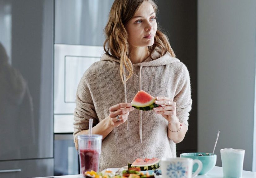 6 Weeks Pregnant: Symptoms, Tips, and More