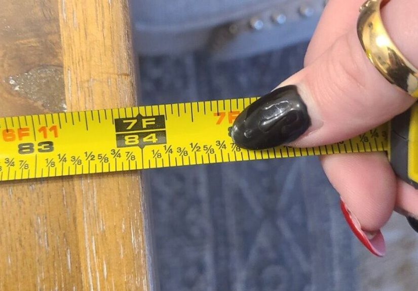 How to Design a Budget Friendly Halloween Table Setting