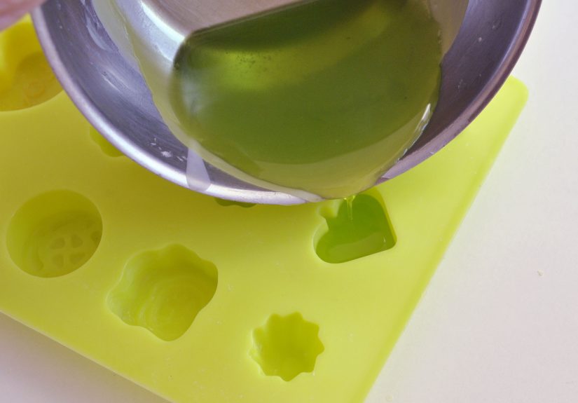 How to Make Homemade Candles: Beginner Methods