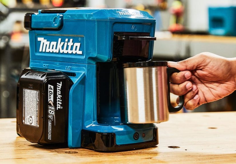 Makita Cordless Coffee Machine, Tested by Popular Mechanics