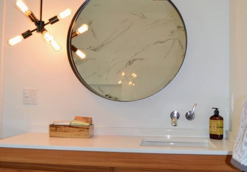 Modern take on mid century Masterbath.