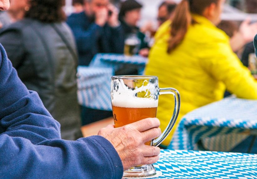 Potomania: Definition, Symptoms, Complications, and Treatment