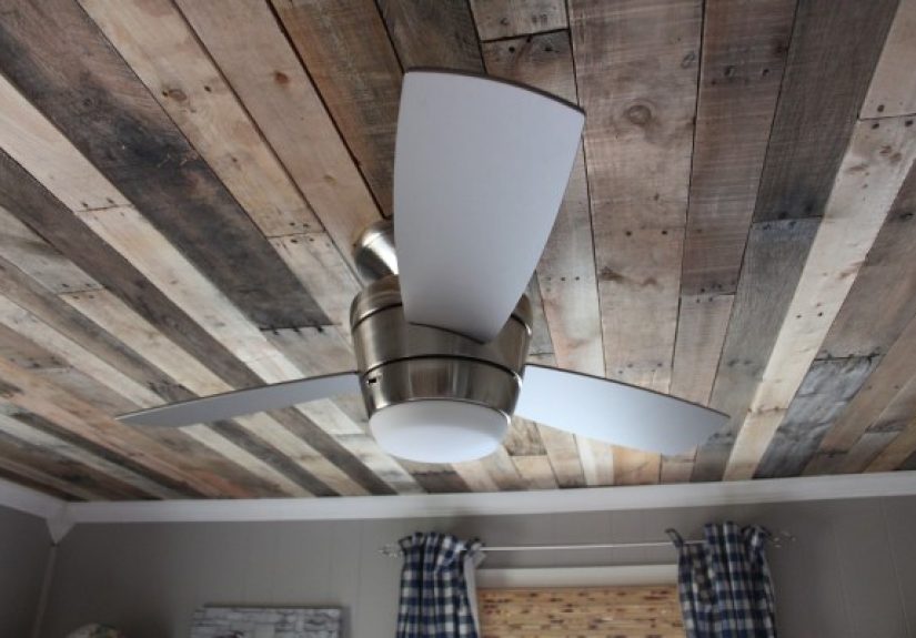 Rustic Pallet Wood Ceiling Tutorial