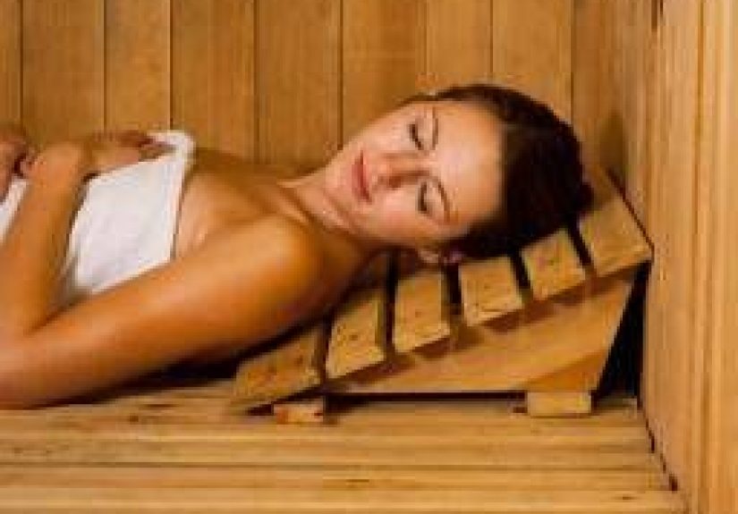 Sauna: Health benefits, risks, and precautions
