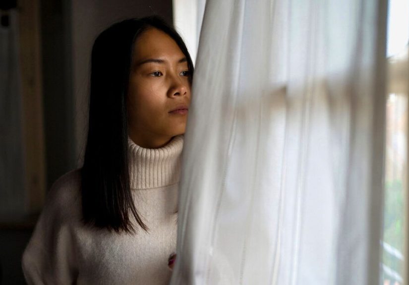 Seasonal Affective Disorder (SAD): Symptoms, Causes, and More