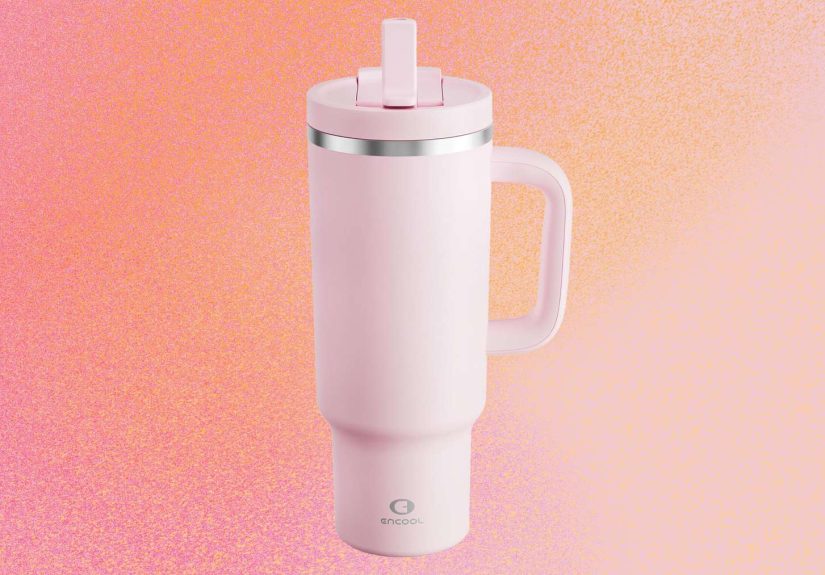 This Leakproof Water Bottle Is Just $18 at Amazon