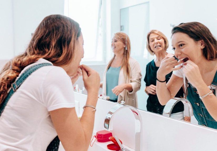 Waterpik vs. Flossing: Know Your Options