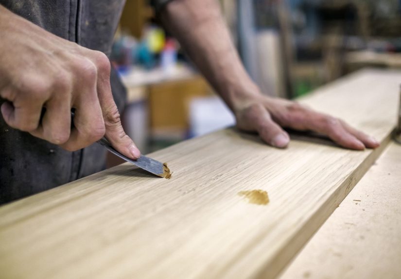 Wood Putty vs. Wood Filler: When It's Best to Use Each