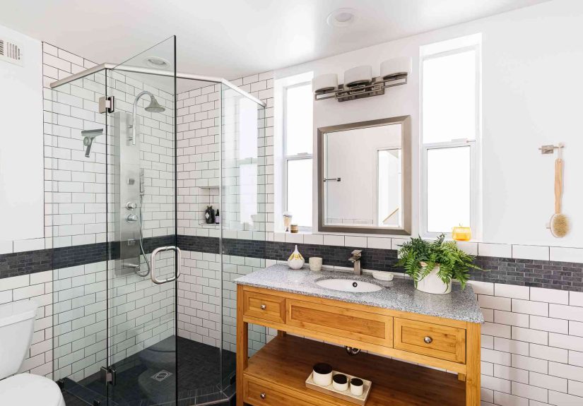 35 Minimalist Bathroom Ideas to Simplify Your Life