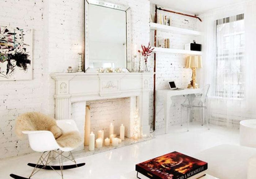 A Hotel Where Everything Is for Sale