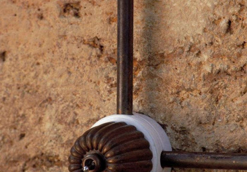 Art 50/40 Toggle Switch