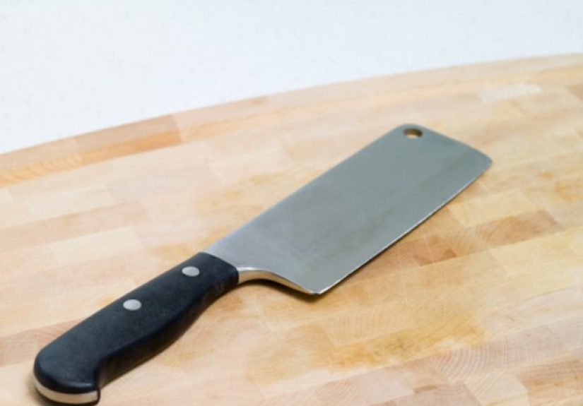 Can Redwood Be Used for Cutting Boards?