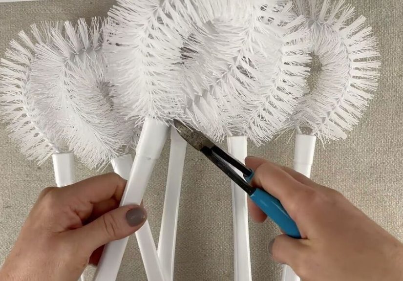 How to DIY Bottle Brush Trees for Charming Christmas Decor