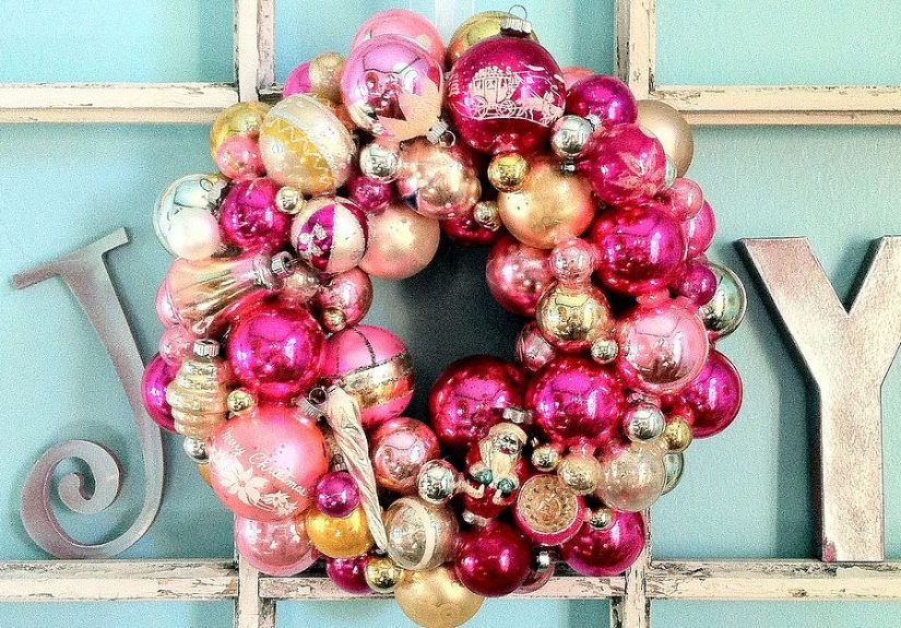 How to Make a Christmas Ornament Wreath - Now with Video