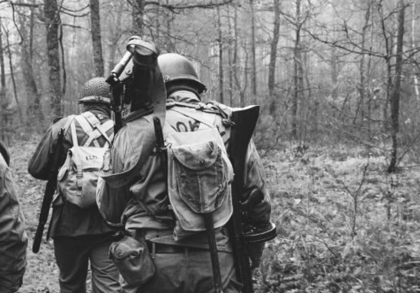 10 Famous War Films That Flubbed the Facts