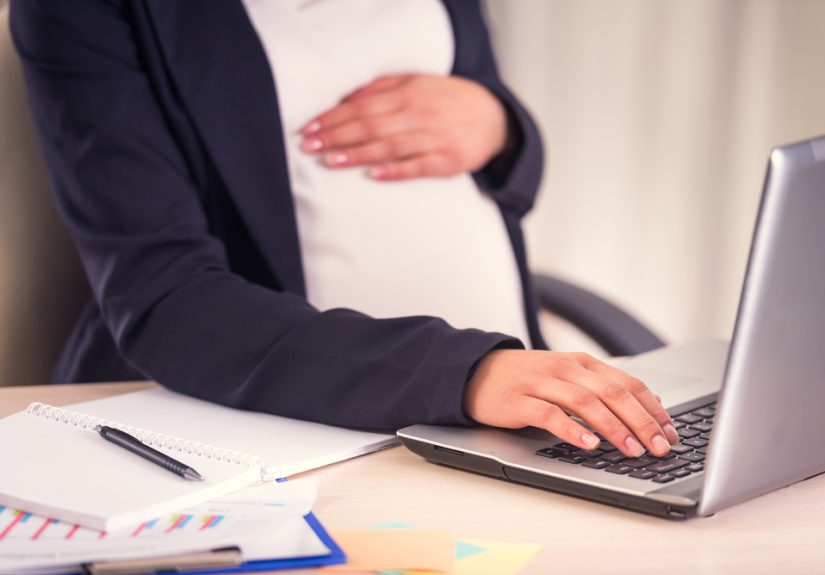 10 Financial Tips for Physician Maternity Leave