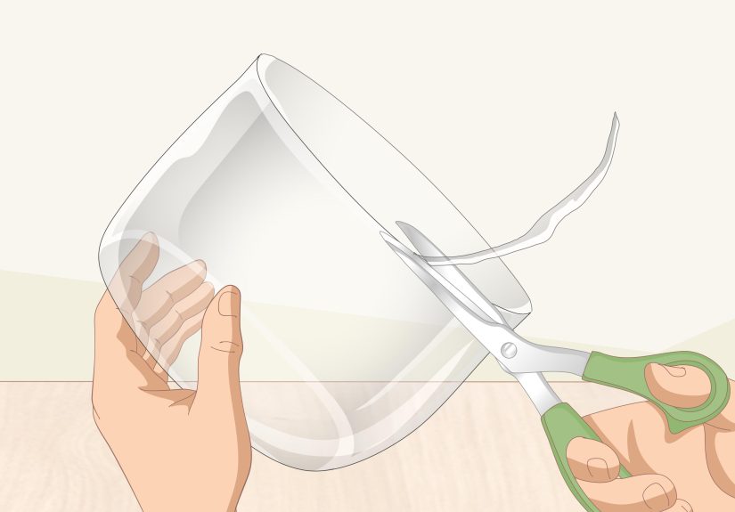3 Simple Ways to Cut a Plastic Bottle