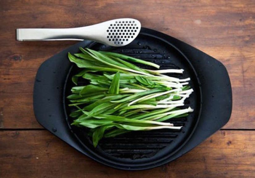 5 Favorites: Kitchen Tongs