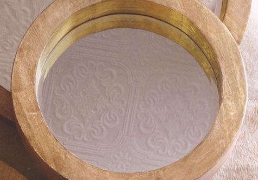 Accessories: Porthole Mirror from Roost