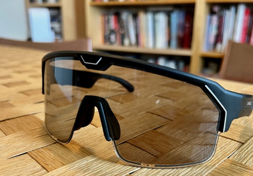 Chamelo Music Shield Sunglasses Review: The Fast-Changing Lenses Are Cool, but a Little Gimmicky