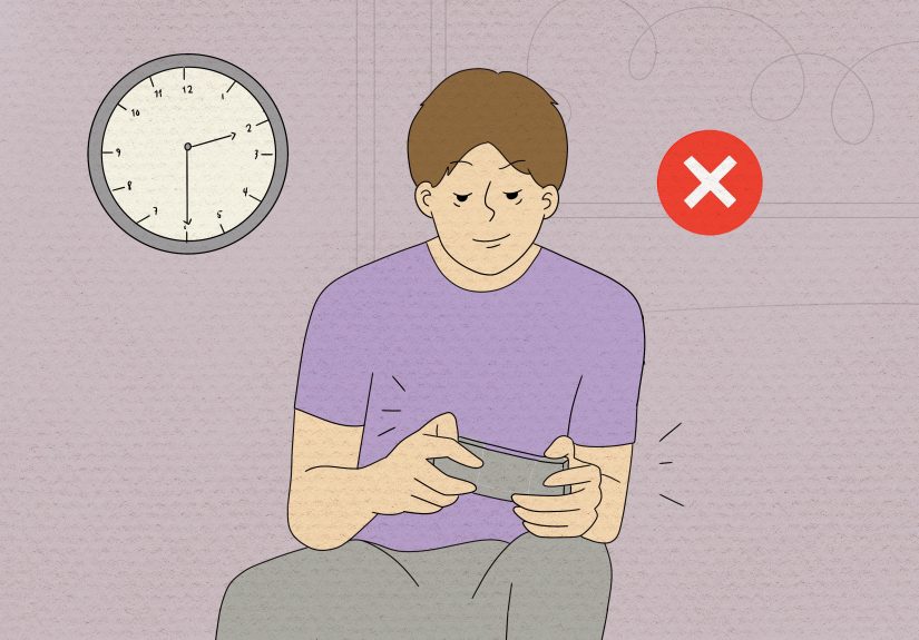 How to Not Get Caught on Your Phone at Night: 7 Steps