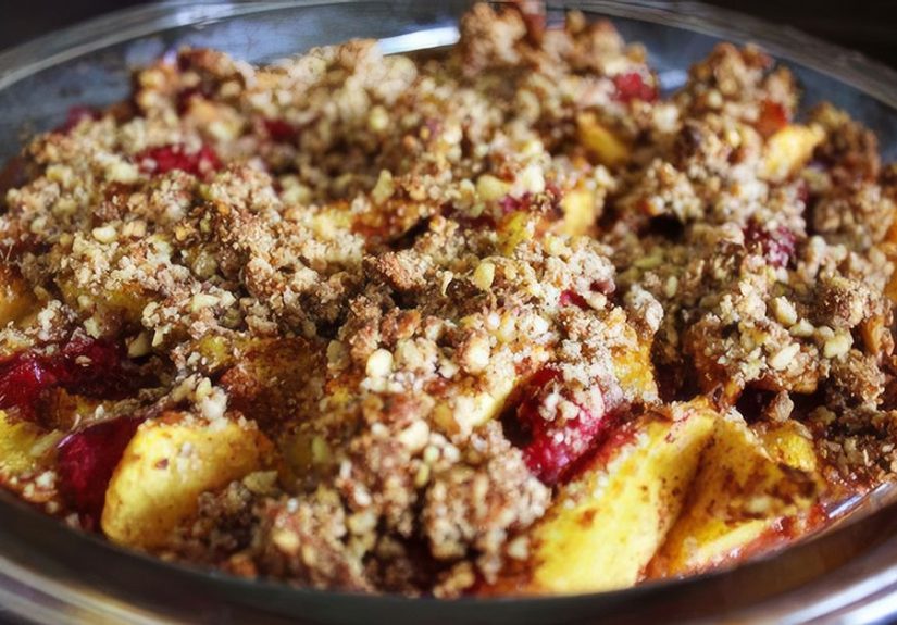 Raspberry Peach Crumble