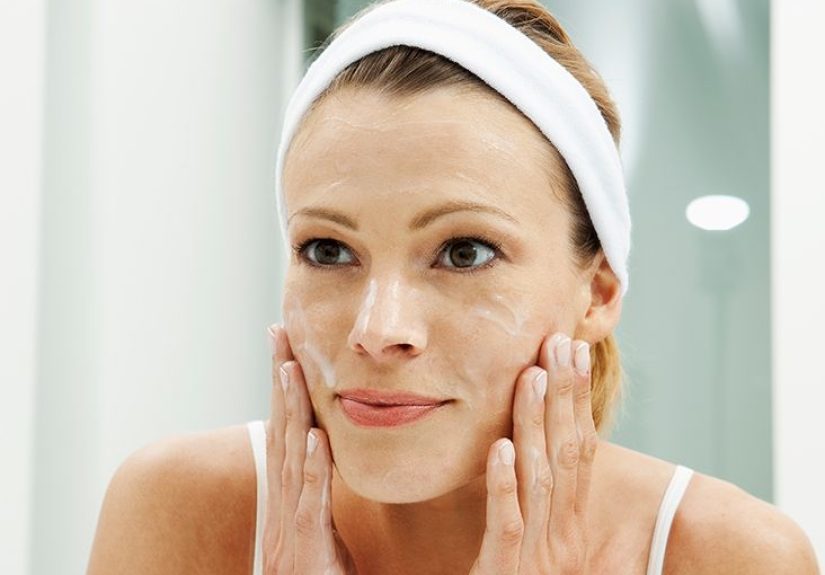 Using Vaseline on Your Face: Benefits and Risks