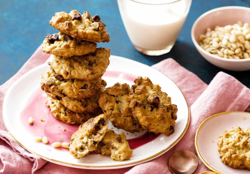 We Asked 9 Dietitians for Their Go-To Healthy Snacks, and They All Take Just Minutes to Make